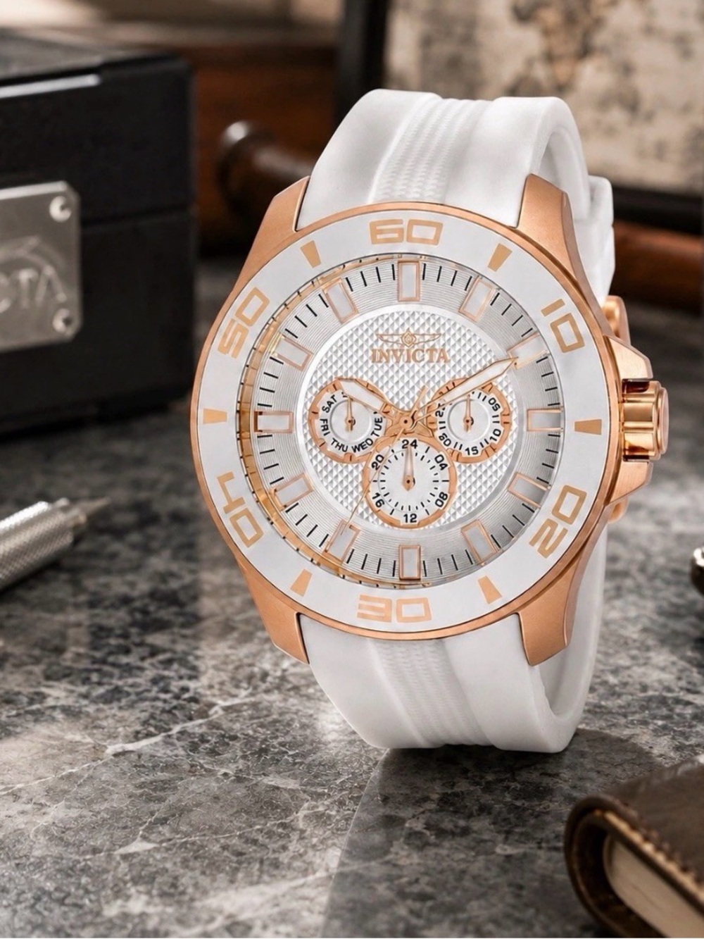 Invicta Pro Diver Impact Men's Watch 50mm White (30111) Brnad New